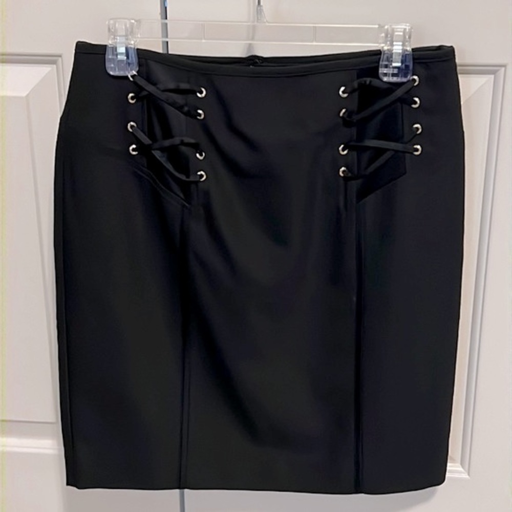 Cache embellished pencil skirt